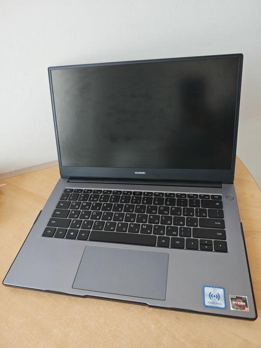 Ноутбук  Huawei MateBook D 14 ультрабук