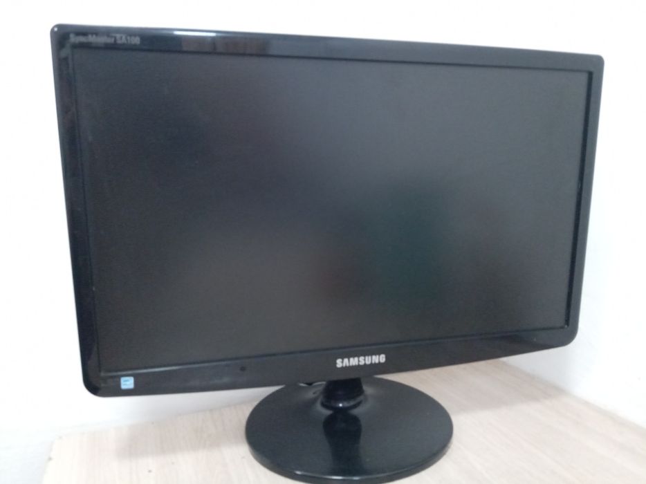 Монитор Samsung SyncMaster SA100 +колонка LG от домашнего кинотеатра