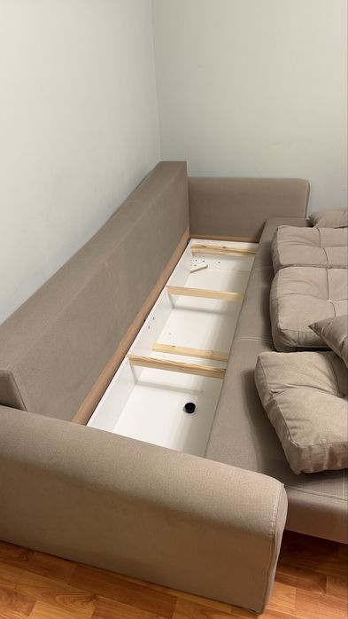 Canapea extensibila cu spatiu depozitare 235 x 100 cm