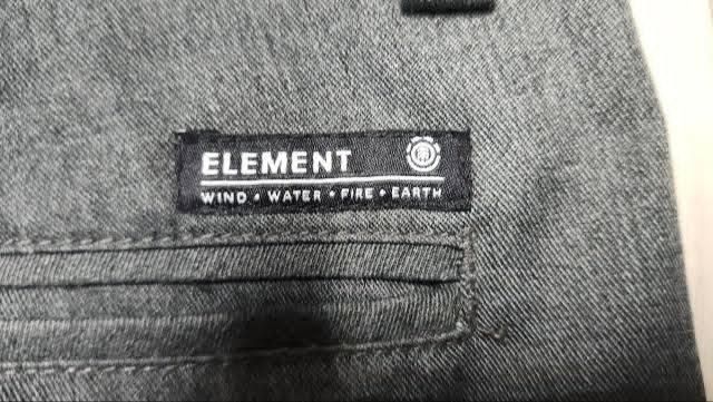 Продаю Element shorts