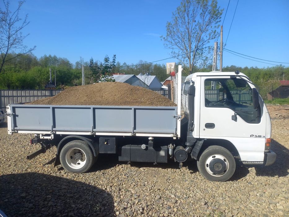 Isuzu npr 131 cp