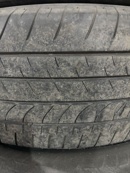 Продам комплек шин 4 шт