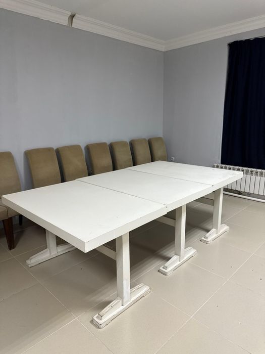 Столы, столы, столы