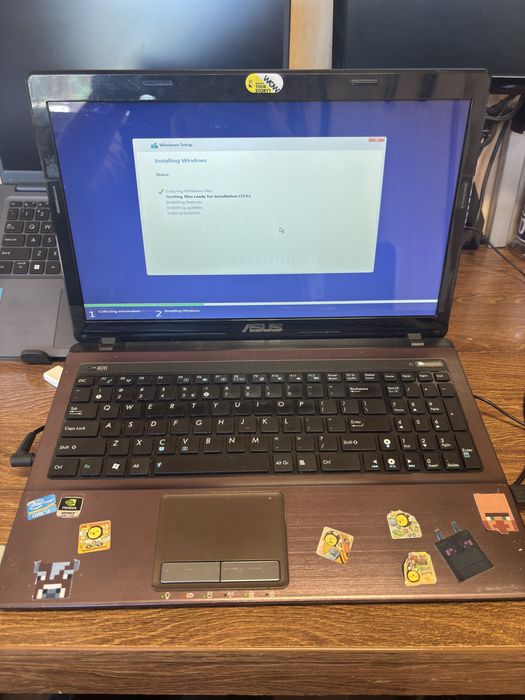 Laptop Asus K53SD