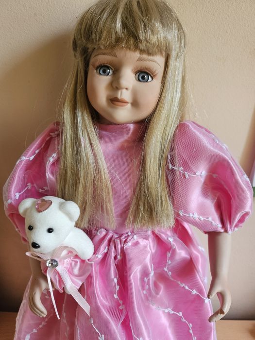 Порцеланови кукли