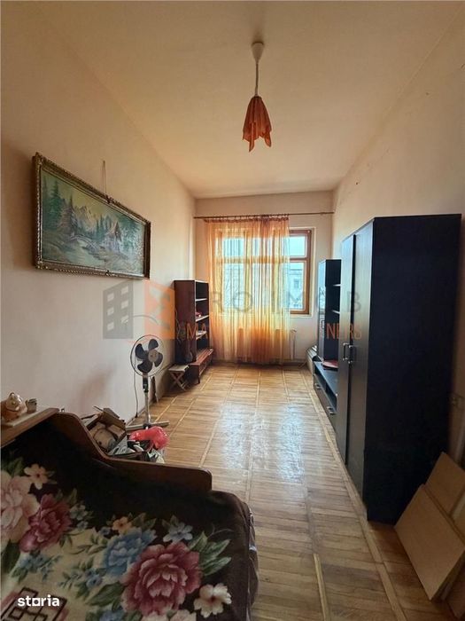 Apartament 2 camere cf 1 decomandat zona Brosteni
