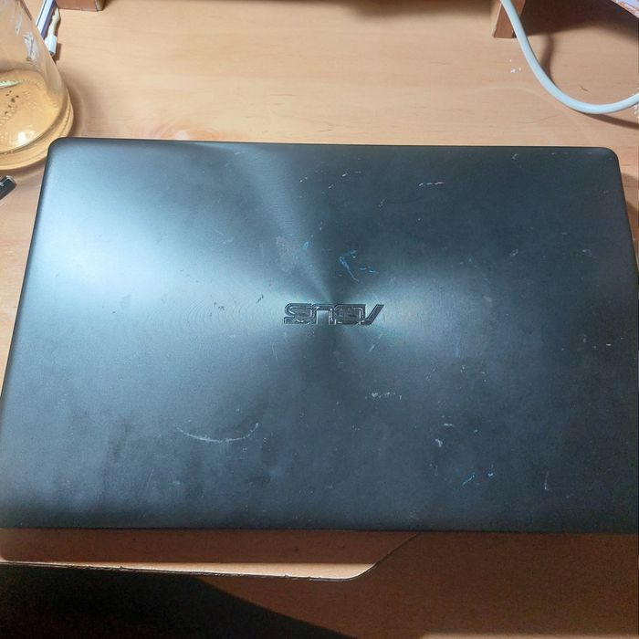 Продаётся ноутбук ASUS