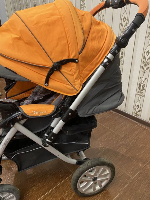 Продам коляску прогулочную