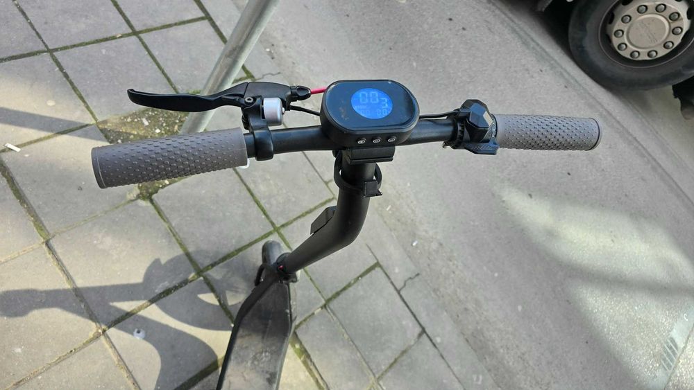 Електрическа тротинетка EMOKO - HT-T8