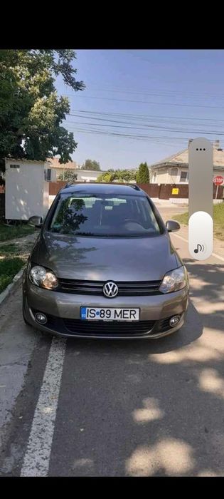 Vând masina golf plus 2011