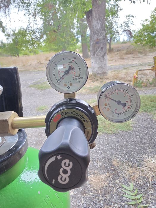 Vand aparat sudura in argon plus butelie