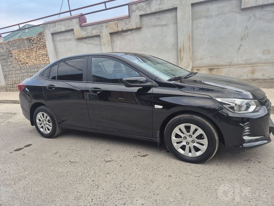 Chevrolet Onix 1