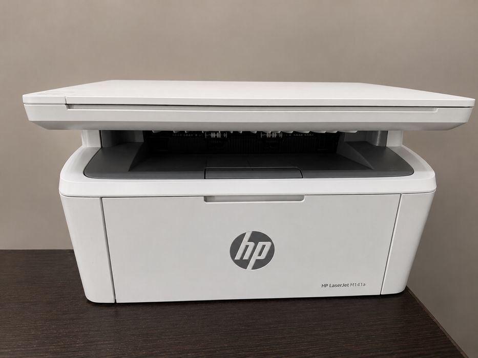 Принтер HP LaserJet M141a