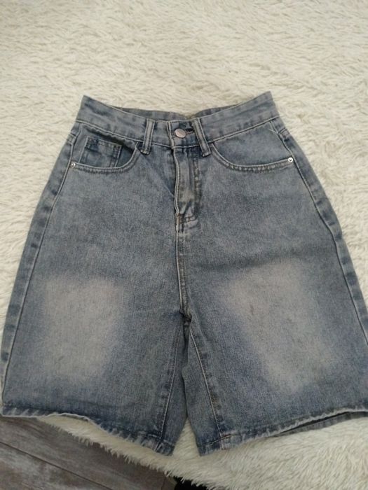 Джинсы шорты  серо голубые