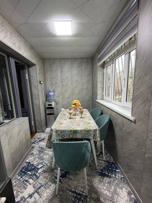 Продаётся квартира, Чиланзар 8, 3/3/4