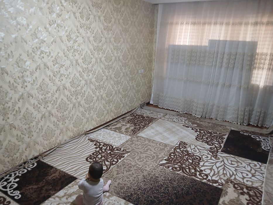 Срочно продается 3 комнатная квартира Уч кахрамон 37.500$ ипотеки нет!