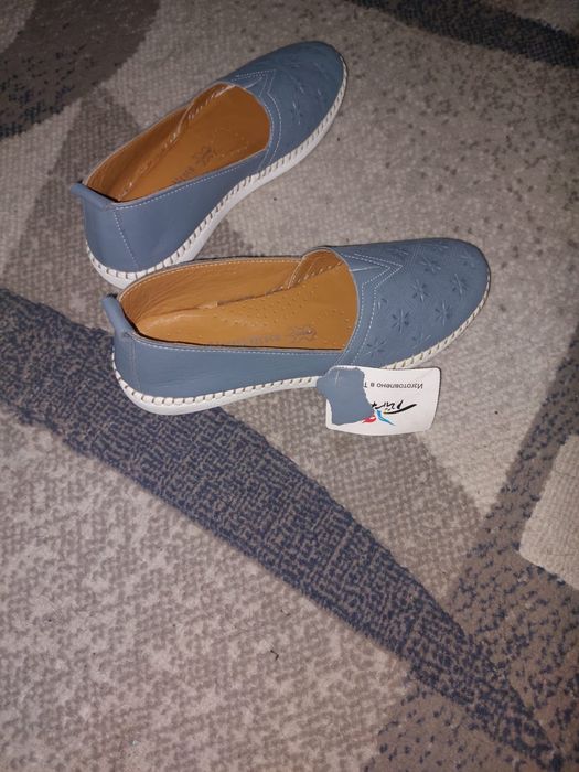 Продам женскую обувь