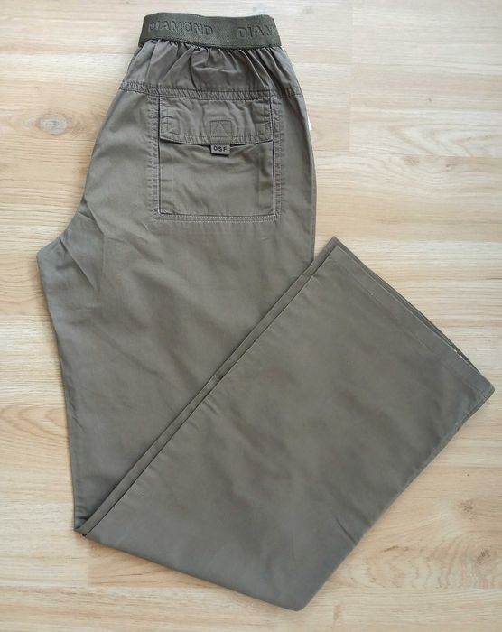 Нов дамски панталон S/M