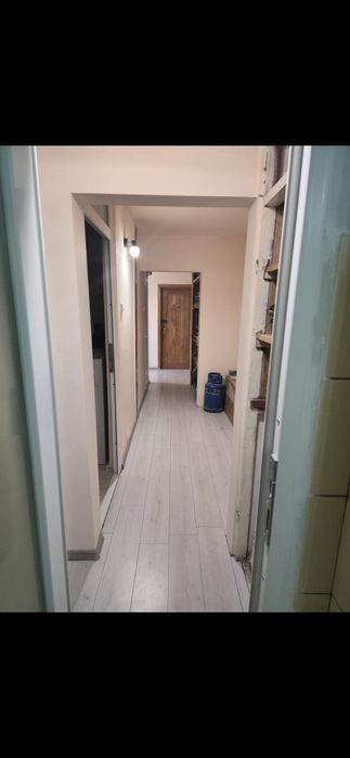 Apartament de vanzare cu 3 camere PB in Nufarul