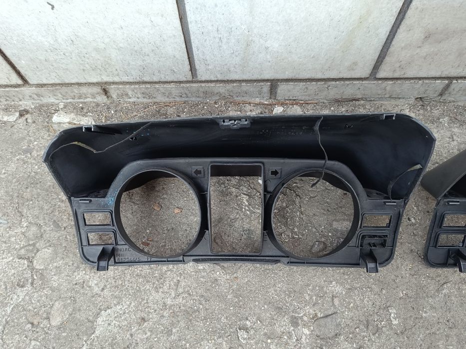 Конзола за Mitsubishi Pajero II