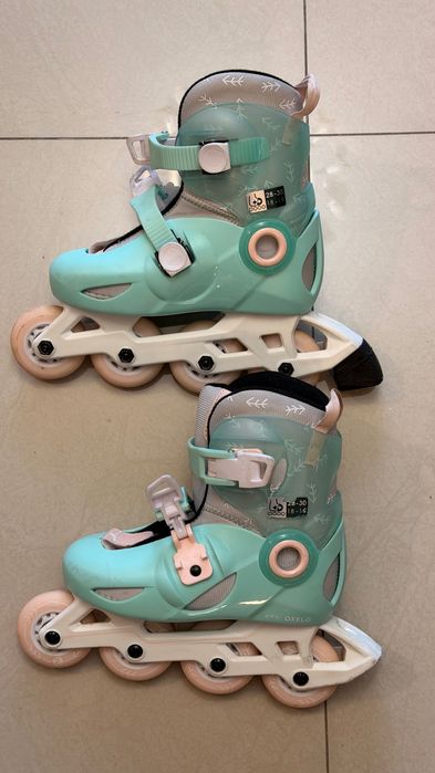 Role copii PLAY5 verde deschis, mărimea 28–30 + protecții