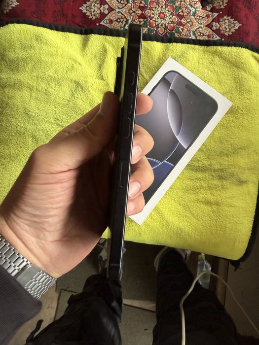 iphone 16 pro max pamit 256g holati yahwi karopka dak bor