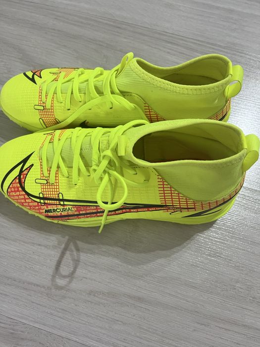 Сороконожки NIKE