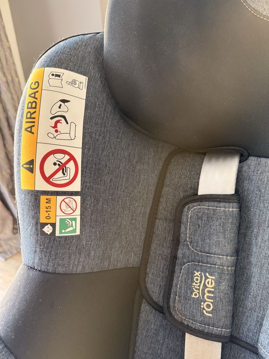 Scaun auto rotativ pentru copii Britax Romer Dualfix I-Size