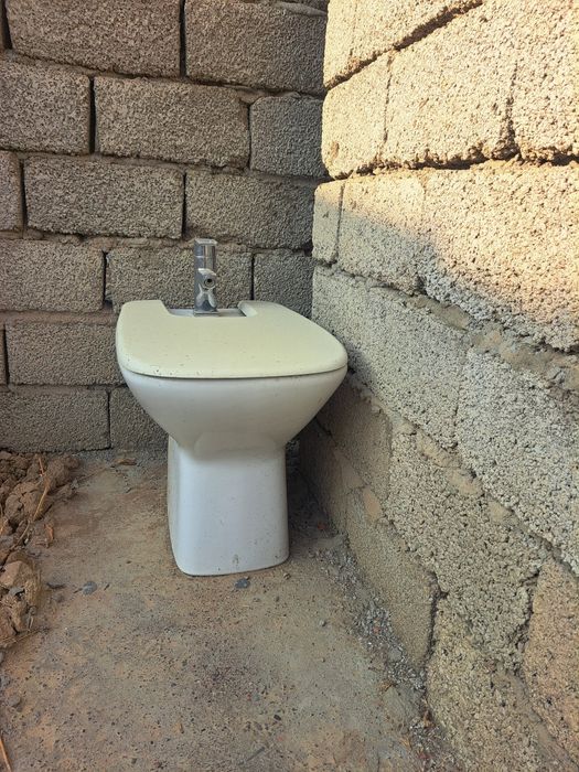 Shkaf stenka televizor Б/У sotiladi