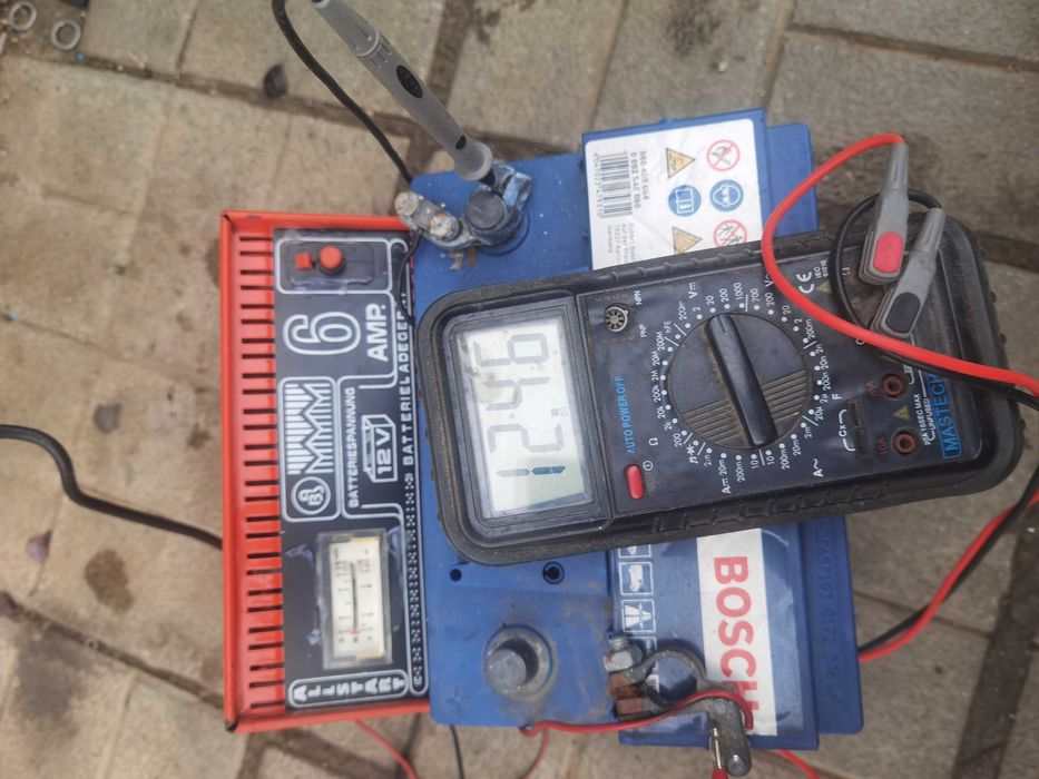 зарядно за акумулатор