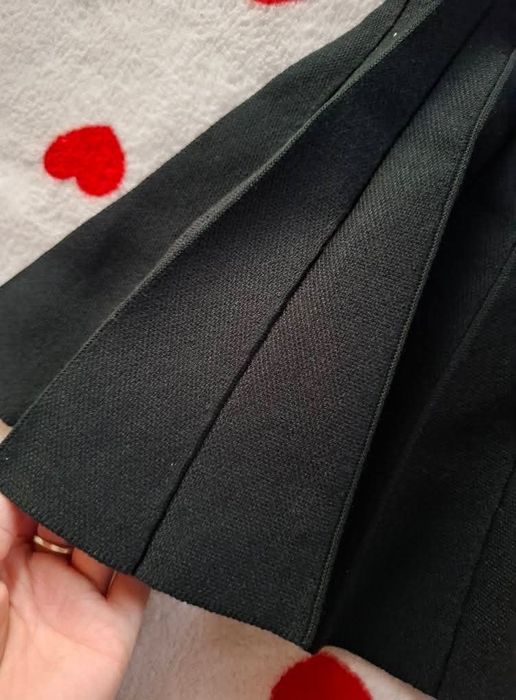 Дамска нова пола