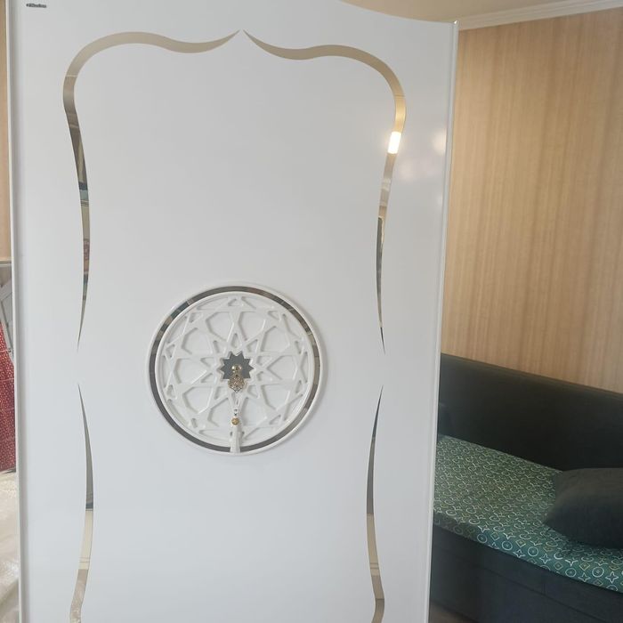 продаю шкаф купе