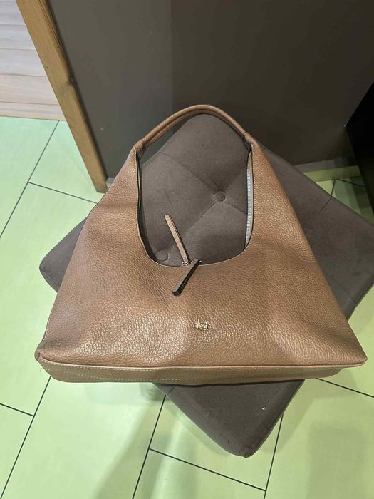 Кожена дамска чанта