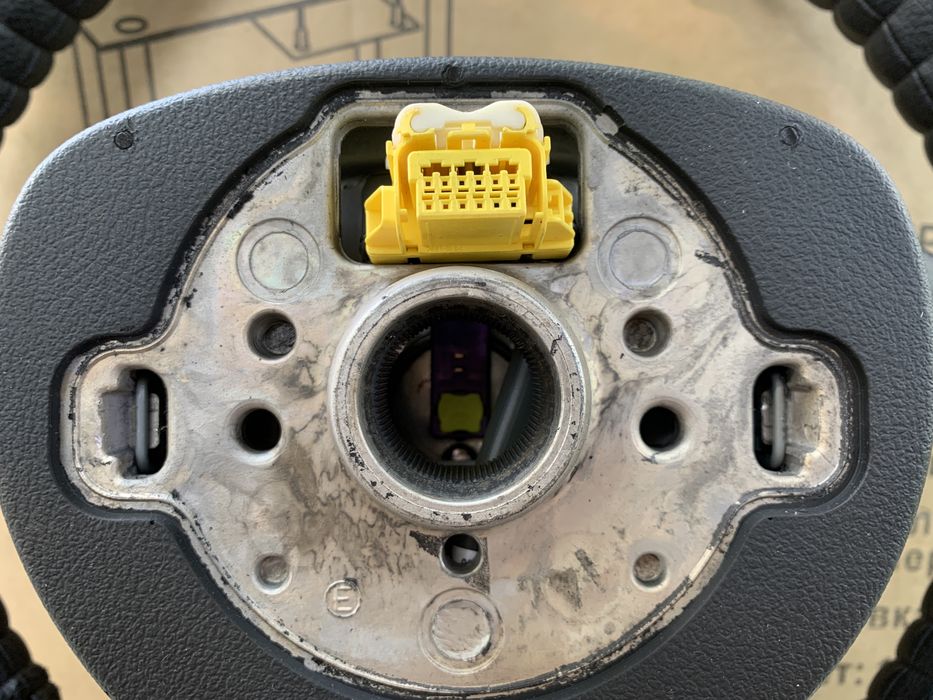 Трилъчев Волан за фолксваген комплект с бега