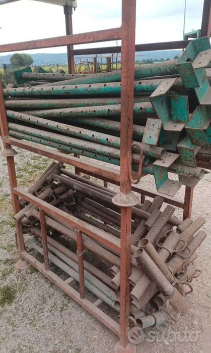 Vand vincluri pentru cofraje stalpuri, schela metalica  ,popi metalici