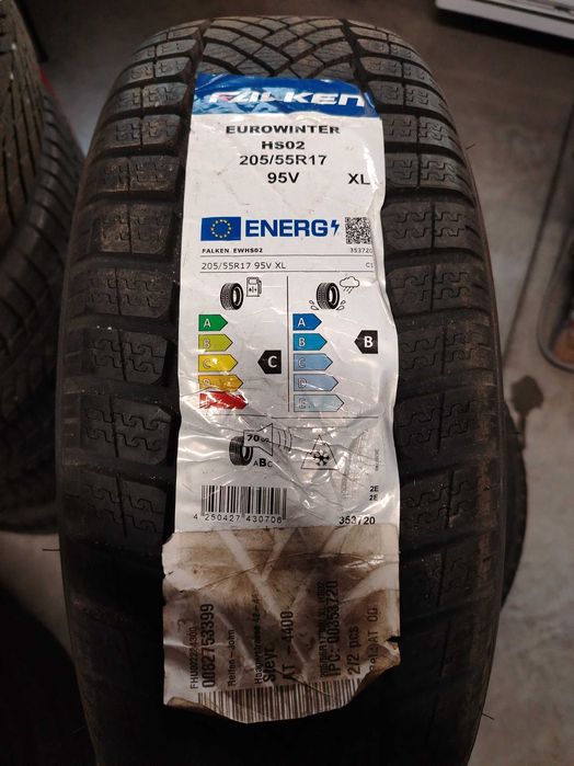 Зимни гуми 205/55/17 Falken