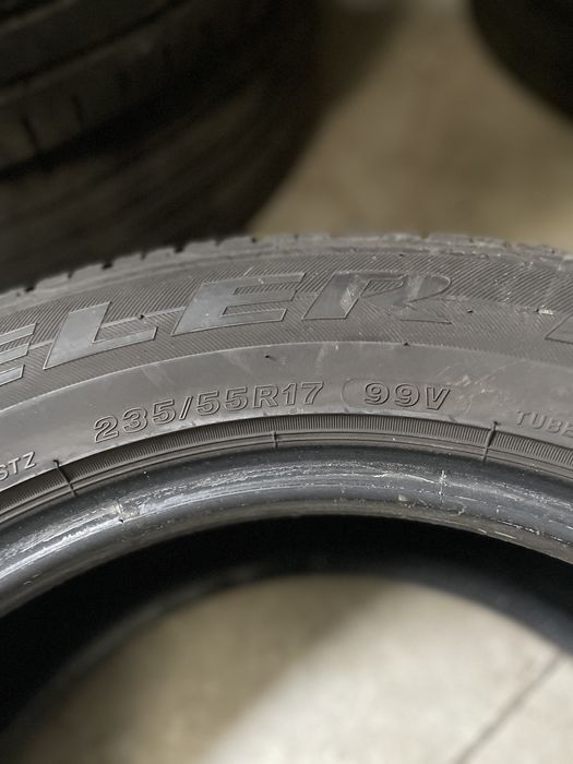 2x 235 55 17 Bridgestone Dueler