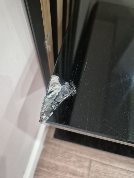 Подставка под ТВ.