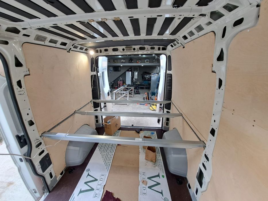 Campervan Peugeot Boxer conversie vând sau schimb