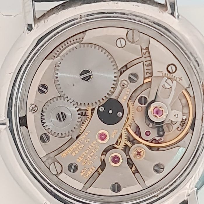 De vânzare ceas unisex " IWC Schauffhausen" cal 403. Doar predare personală.