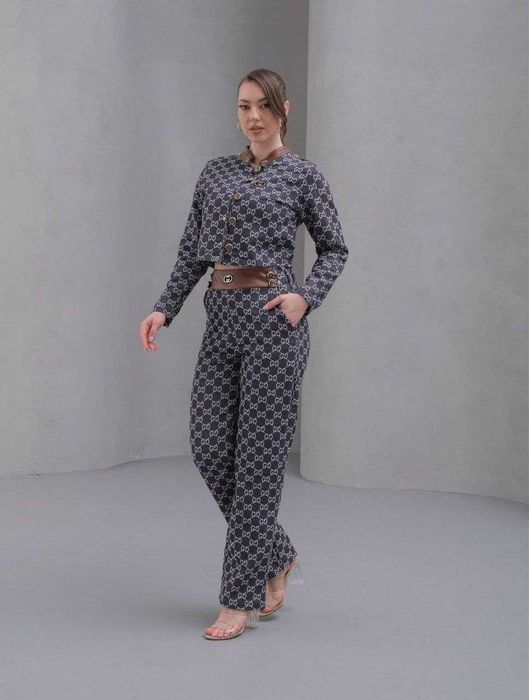 Compleu dama elegant