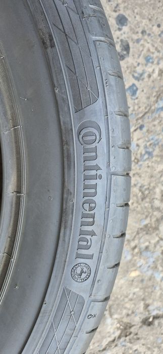 2 anvelope vara Continental 315/40/21.Pretul este pe bucata.