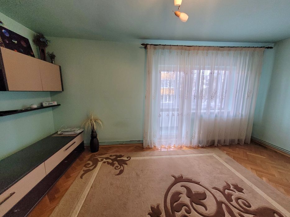 Închiriez pe termen lung apartament, 3 camere | Manastur