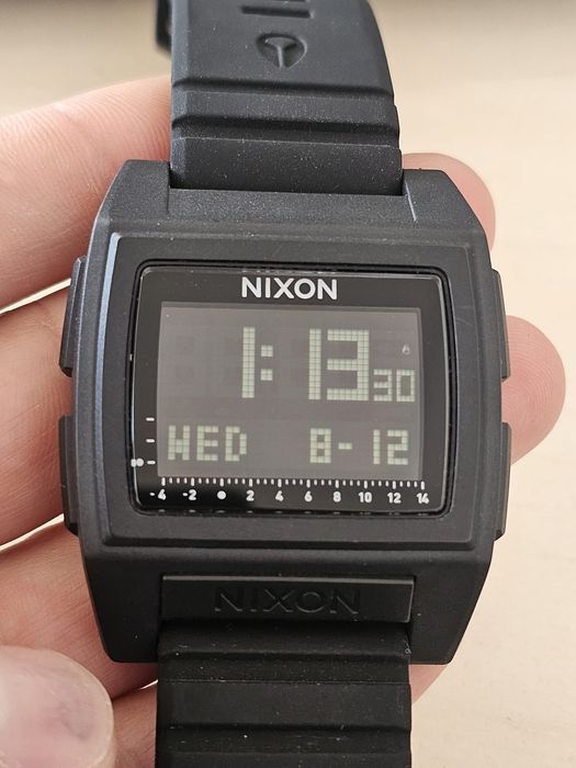 Vând Ceas Nixon nou