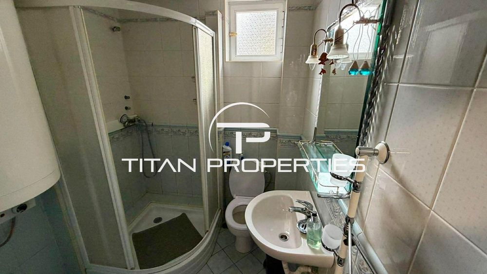 Къща, под наем, гр. Каварна