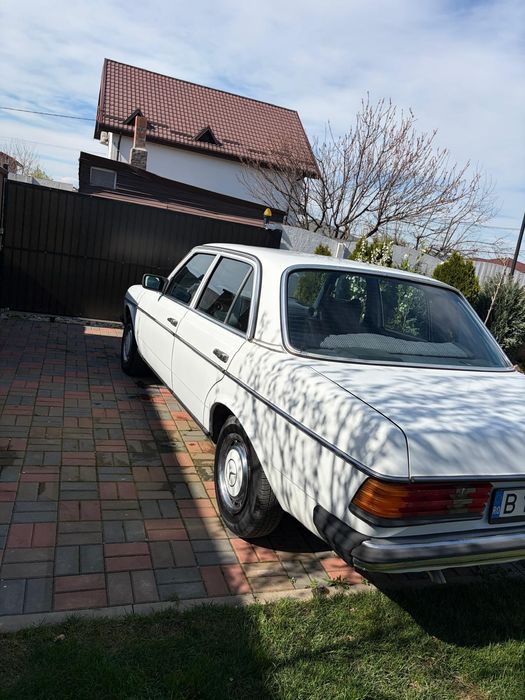 Mercedes-Benz W123 Cobra negociabil atestat vehicul istoric