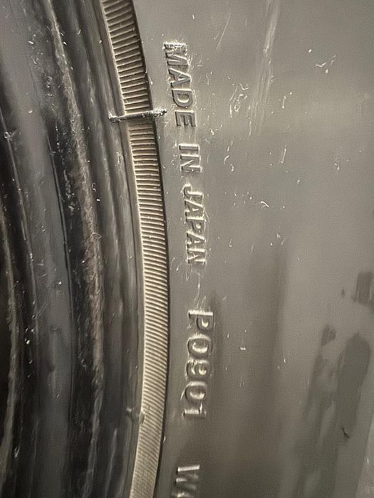 Продам шины б/у. В отличном состоянии