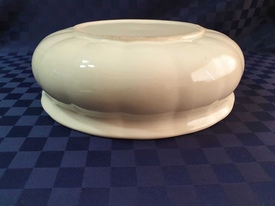 Голям масивен старинен порцеланов леген и буркани за подправки