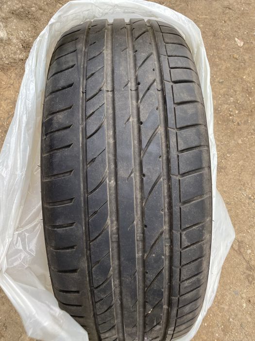 Срочно продам летние шины
