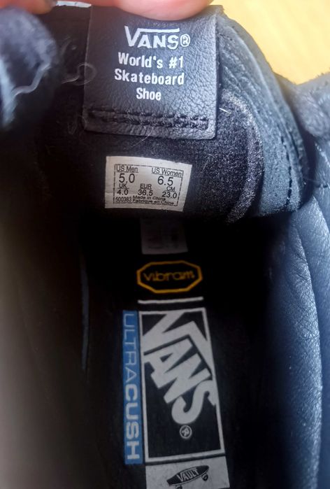VANS Vault SK8-Hi Vibram, 36.5 номер, перфектни и за туризъм